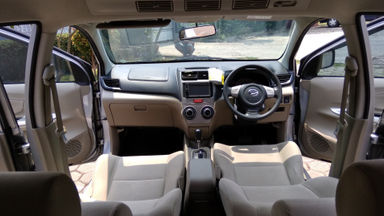 2013 Daihatsu Xenia R Dlx - Unit Istimewa (s-4) 2013 Daihatsu Xenia R Dlx - Unit Istimewa (s-4)