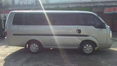 2010 KIA Travello MT - Terawat Siap Pakai (s-1) 2010 KIA Travello MT - Terawat Siap Pakai (s-1)
