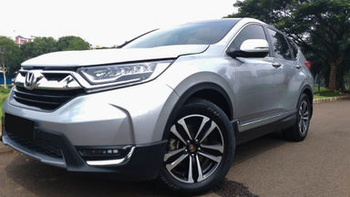 2017 Honda CR-V Prestige Turbo - Mobil Pilihan (s-0) 2017 Honda CR-V Prestige Turbo - Mobil Pilihan (s-0)