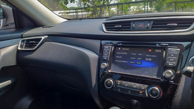 2014 Nissan X-Trail 2.0 - Mobil Pilihan (s-4) 2014 Nissan X-Trail 2.0 - Mobil Pilihan (s-4)