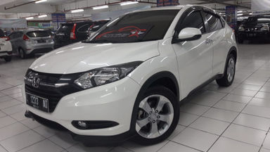 2016 Honda HR-V E CVT Automatic - Km Rendah Seperti Baru (s-0) 2016 Honda HR-V E CVT Automatic - Km Rendah Seperti Baru (s-0)
