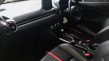 2015 Mazda 2 GT 1.5 - Mobil Pilihan (s-5) 2015 Mazda 2 GT 1.5 - Mobil Pilihan (s-5)