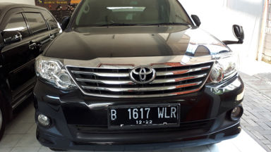 2011 Toyota Fortuner G - Siap Pakai (s-0) 2011 Toyota Fortuner G - Siap Pakai (s-0)