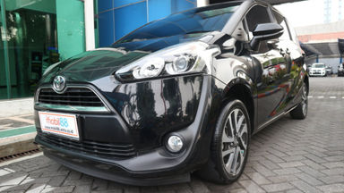 2016 Toyota Sienta V - Baru Di Servis Mulus Pemakaian Pribadi (s-0) 2016 Toyota Sienta V - Baru Di Servis Mulus Pemakaian Pribadi (s-0)