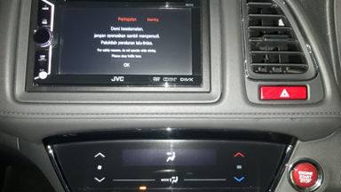 2016 Honda HR-V E CVT Automatic - Km Rendah Seperti Baru (s-10) 2016 Honda HR-V E CVT Automatic - Km Rendah Seperti Baru (s-10)