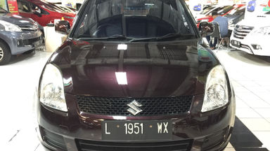 2009 Suzuki Swift ST - Kondisi Istimewa (s-1) 2009 Suzuki Swift ST - Kondisi Istimewa (s-1)