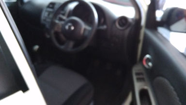 2014 Nissan March 1.2 - Mulus Terawat (s-4) 2014 Nissan March 1.2 - Mulus Terawat (s-4)