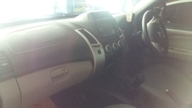 2013 Mitsubishi Pajero GLS - Nyaman Terawat (s-3) 2013 Mitsubishi Pajero GLS - Nyaman Terawat (s-3)