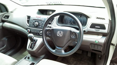 2014 Honda CR-V S - Sangat Istimewa (s-3) 2014 Honda CR-V S - Sangat Istimewa (s-3)