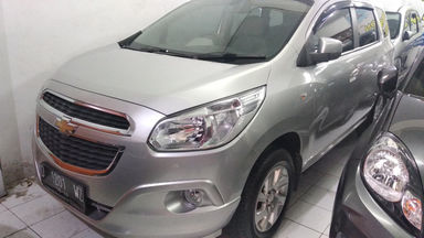 2013 Chevrolet Spin LT - mulus terawat, kondisi OK, Tangguh (s-0) 2013 Chevrolet Spin LT - mulus terawat, kondisi OK, Tangguh (s-0)