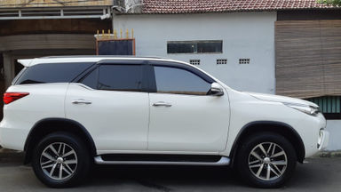 2016 Toyota Fortuner All New VR-Z 2.5 AT - Kondisi mulus tinggal pakai (s-7) 2016 Toyota Fortuner All New VR-Z 2.5 AT - Kondisi mulus tinggal pakai (s-7)