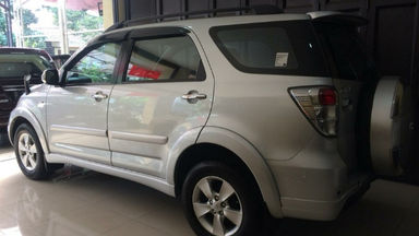 2013 Toyota Rush S - Bekas Berkualitas Harga Kredit super antik dan terawat (s-3) 2013 Toyota Rush S - Bekas Berkualitas Harga Kredit super antik dan terawat (s-3)