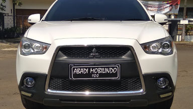 2012 Mitsubishi Outlander GLX - Surat Lengkap (s-1) 2012 Mitsubishi Outlander GLX - Surat Lengkap (s-1)