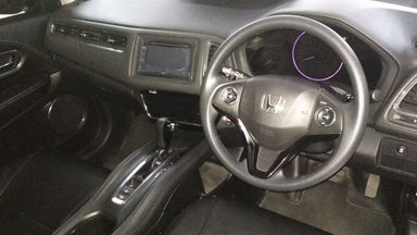 2016 Honda HR-V E - Istimewa (s-1) 2016 Honda HR-V E - Istimewa (s-1)
