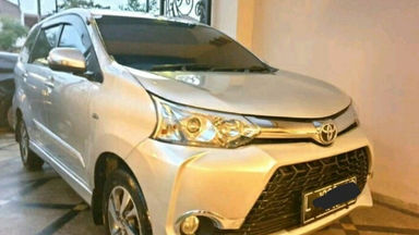 2015 Toyota Avanza 1.5 Veloz - Barang kayak baru cat Ori smua kilometer asli (s-1) 2015 Toyota Avanza 1.5 Veloz - Barang kayak baru cat Ori smua kilometer asli (s-1)