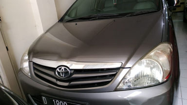 2009 Toyota Kijang Innova G - Bekas Berkualitas (s-0) 2009 Toyota Kijang Innova G - Bekas Berkualitas (s-0)