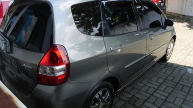 2006 Honda Jazz IDSI 1.5 MT - Bekas Berkualitas (s-3) 2006 Honda Jazz IDSI 1.5 MT - Bekas Berkualitas (s-3)