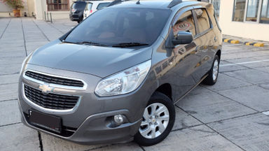 2013 Chevrolet Spin LTZ - Kondisi Istimewa (s-0) 2013 Chevrolet Spin LTZ - Kondisi Istimewa (s-0)