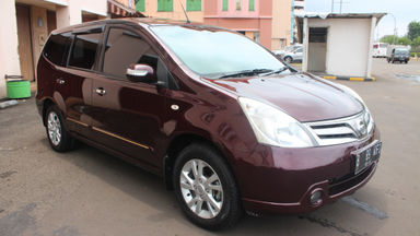 2011 Nissan Grand Livina XV Ultimate - KM rendah barang bagus (s-0) 2011 Nissan Grand Livina XV Ultimate - KM rendah barang bagus (s-0)