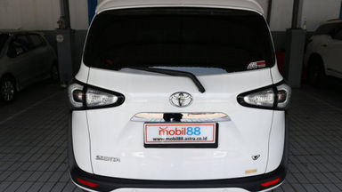 2016 Toyota Sienta V - Dijual Cepat, Harga Bersahabat (s-1) 2016 Toyota Sienta V - Dijual Cepat, Harga Bersahabat (s-1)