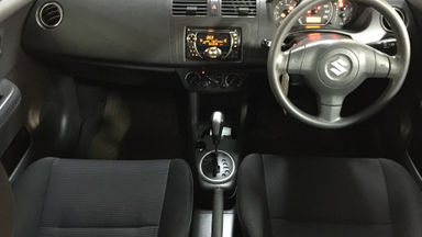 2009 Suzuki Swift ST - Kondisi Istimewa (s-3) 2009 Suzuki Swift ST - Kondisi Istimewa (s-3)