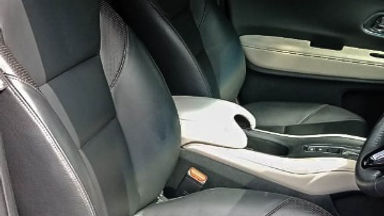 2017 Honda HR-V Prestige - Mobil Pilihan (s-5) 2017 Honda HR-V Prestige - Mobil Pilihan (s-5)