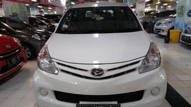 2015 Daihatsu Xenia X - Unit Bagus Bukan Bekas Tabrak (s-1) 2015 Daihatsu Xenia X - Unit Bagus Bukan Bekas Tabrak (s-1)