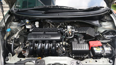 2014 Honda Mobilio E - unit PROMO (s-5) 2014 Honda Mobilio E - unit PROMO (s-5)