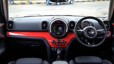2017 MINI Countryman F60 Twinturbo - Mobil Pilihan (s-4) 2017 MINI Countryman F60 Twinturbo - Mobil Pilihan (s-4)