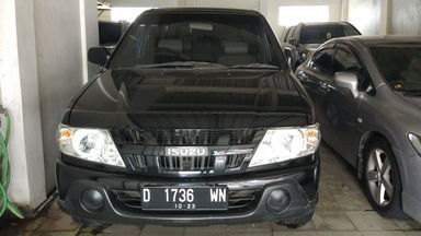 2013 Isuzu Panther LM Turbo 2.5 - Kondisi Istimewa Siap Pakai (s-3) 2013 Isuzu Panther LM Turbo 2.5 - Kondisi Istimewa Siap Pakai (s-3)
