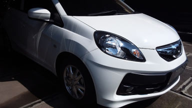 2015 Honda Brio E Satya - Terawat Dan Harga Istimewa (s-1) 2015 Honda Brio E Satya - Terawat Dan Harga Istimewa (s-1)
