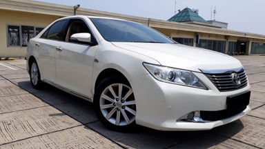 2013 Toyota Camry V 2.5 - Mobil Pilihan (s-1) 2013 Toyota Camry V 2.5 - Mobil Pilihan (s-1)