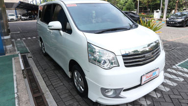 2013 Toyota Nav1 V lux - Terawat (s-4) 2013 Toyota Nav1 V lux - Terawat (s-4)