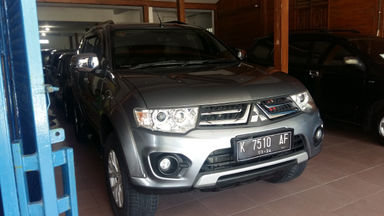 2013 Mitsubishi Pajero GLS - Nyaman Terawat (s-2) 2013 Mitsubishi Pajero GLS - Nyaman Terawat (s-2)
