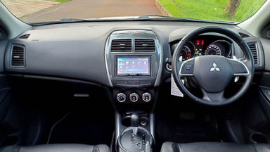 2014 Mitsubishi Outlander PX - Mobil Pilihan (s-5) 2014 Mitsubishi Outlander PX - Mobil Pilihan (s-5)