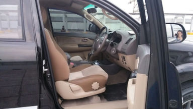 2013 Toyota Fortuner VNT TRD Sportivo - Kondisi Istimewa (s-4) 2013 Toyota Fortuner VNT TRD Sportivo - Kondisi Istimewa (s-4)