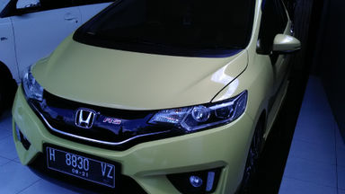 2016 Honda Jazz RS - Istimewa (s-2) 2016 Honda Jazz RS - Istimewa (s-2)