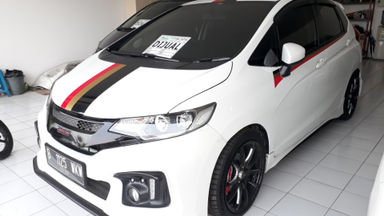 2014 Honda Jazz RS - Good Condition Siap Pakai (s-0) 2014 Honda Jazz RS - Good Condition Siap Pakai (s-0)