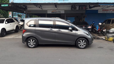 2011 Honda Freed Psd - Good condition, service record (s-5) 2011 Honda Freed Psd - Good condition, service record (s-5)