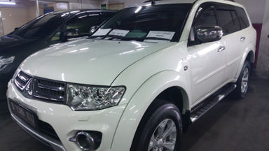 2014 Mitsubishi Pajero Dakar - Unit Siap Pakai (s-0) 2014 Mitsubishi Pajero Dakar - Unit Siap Pakai (s-0)