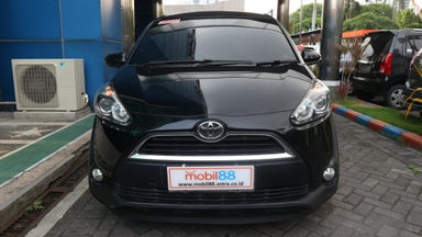 2016 Toyota Sienta V - Baru Di Servis Mulus Pemakaian Pribadi (s-5) 2016 Toyota Sienta V - Baru Di Servis Mulus Pemakaian Pribadi (s-5)