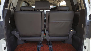 2013 Toyota Vellfire ZG - Mobil Pilihan (s-5) 2013 Toyota Vellfire ZG - Mobil Pilihan (s-5)