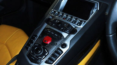 2013 Lamborghini Aventador LP 700-4 - PERFECT CONDITION (s-13) 2013 Lamborghini Aventador LP 700-4 - PERFECT CONDITION (s-13)
