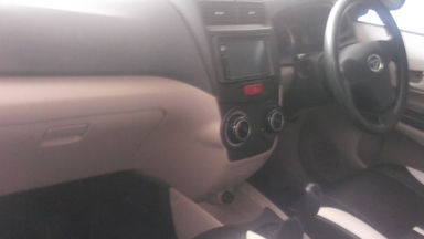 2011 Daihatsu Xenia R - Istimewah (s-2) 2011 Daihatsu Xenia R - Istimewah (s-2)