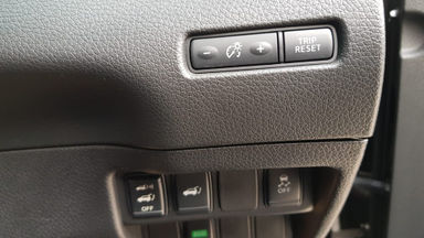 2014 Nissan X-Trail 2.5 - Surat Lengkap (s-9) 2014 Nissan X-Trail 2.5 - Surat Lengkap (s-9)