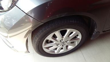 2015 Honda Mobilio E - Istimewa Seperti Baru (s-7) 2015 Honda Mobilio E - Istimewa Seperti Baru (s-7)