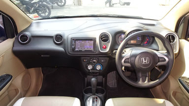 2014 Honda Mobilio E cvt Prestige - Jarak Tempuh Rendah (s-1) 2014 Honda Mobilio E cvt Prestige - Jarak Tempuh Rendah (s-1)