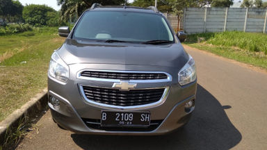 2013 Chevrolet Spin LTZ - Kondisi mulus tinggal pakai (s-4) 2013 Chevrolet Spin LTZ - Kondisi mulus tinggal pakai (s-4)