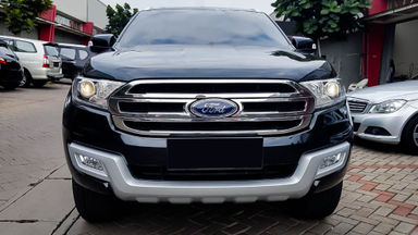 2016 Ford Everest Trend 4x2 - Mobil Pilihan (s-2) 2016 Ford Everest Trend 4x2 - Mobil Pilihan (s-2)
