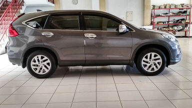 2015 Honda CR-V 2.0 - Mobil Pilihan (s-2) 2015 Honda CR-V 2.0 - Mobil Pilihan (s-2)